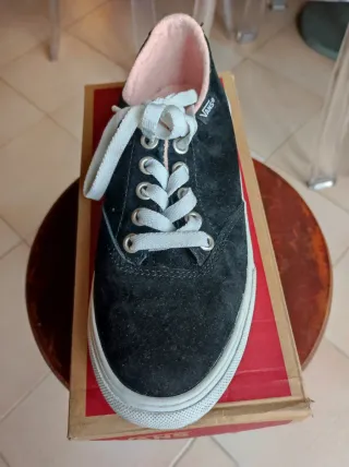 Vans nere taglia 35