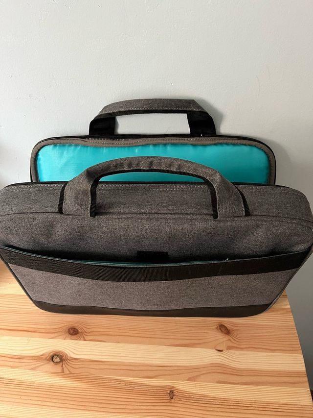 Maletín para portátil Qilive gris