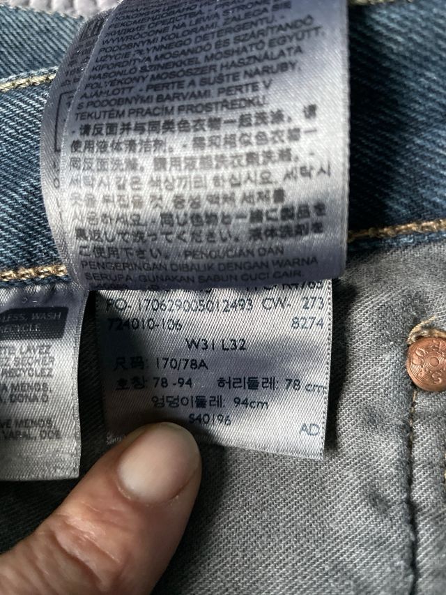 Vaqueros Levi's Azules