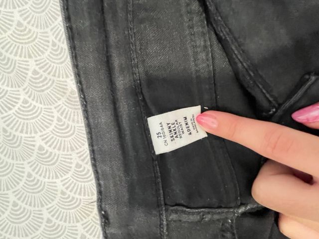 Pantalones pitillo H&M negros