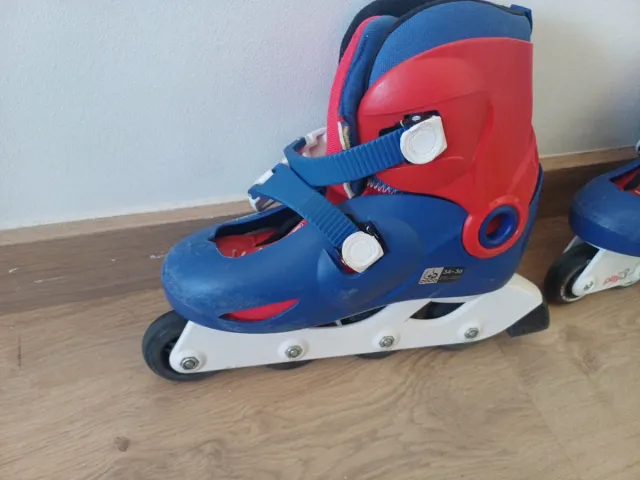 Patines infantiles rojos