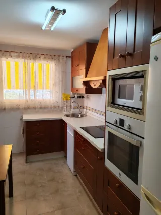 Habitación en bonito piso compartido