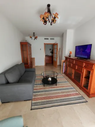 Habitación en bonito piso compartido