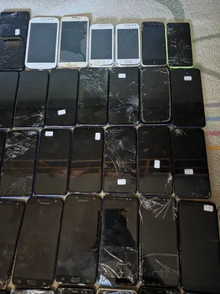 Lote Pack  42 Samsung Galaxy piezas NO FUNCIONAN