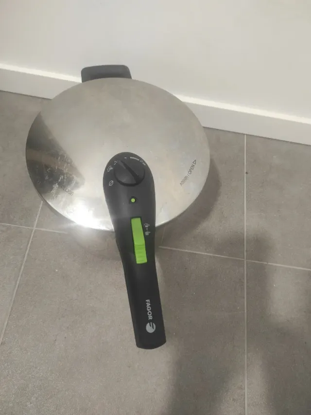 Olla a presión Fagor 7L