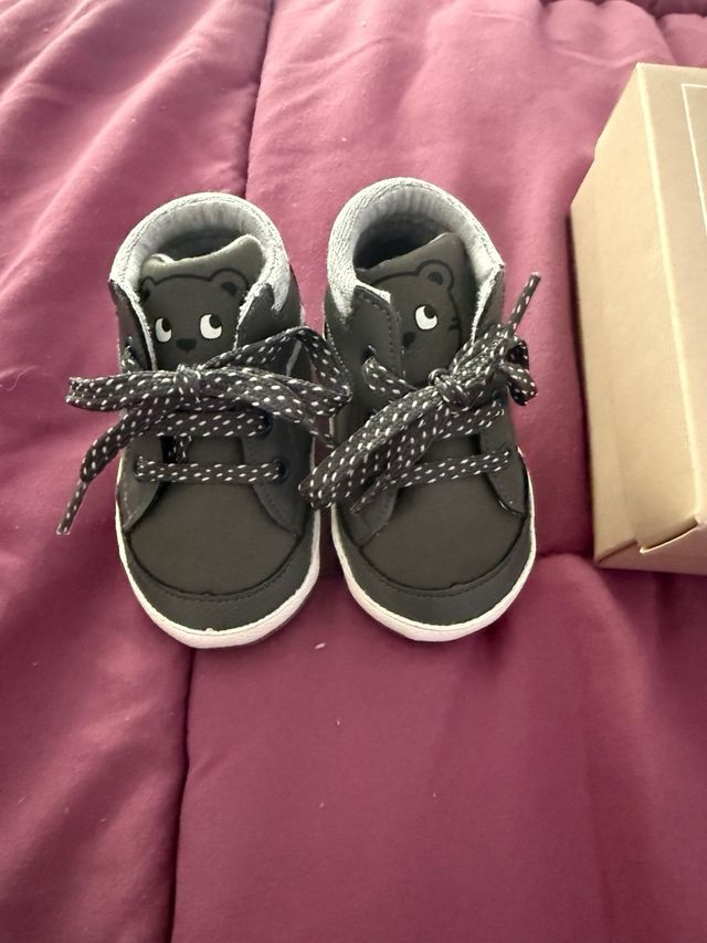 Zapatillas deportivas bebé niño talla 17