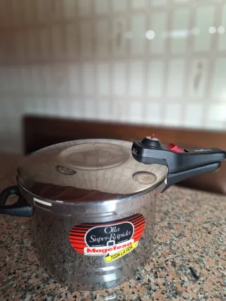 Olla Express Magefesa Super Rápida