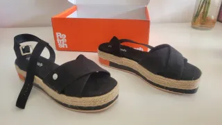 Sandalias Refresh Negras