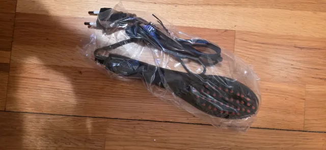 Cepillo Alisador Viaje Negro/Rojo