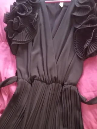 Mono de fiesta con volantes