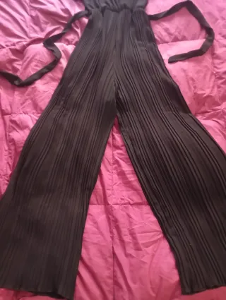 Mono de fiesta con volantes