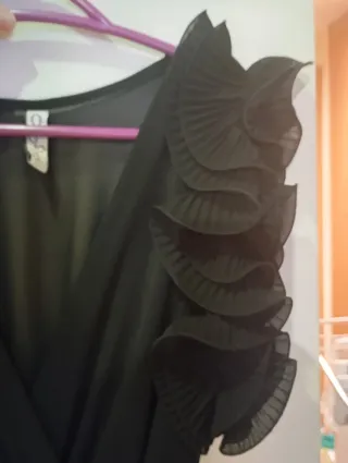 Mono de fiesta con volantes