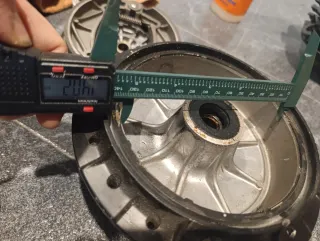 Buje y portazapatas montesa enduro cappra h7