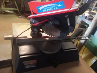 Máquina de carpinteria. Ingletadora. EIN-POR.