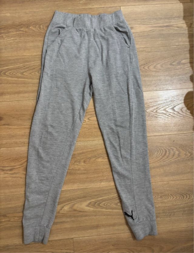 Pantalón chándal gris Puma 14-16 años