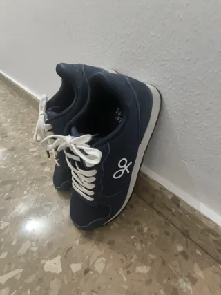 Zapatillas deportivas azul marino