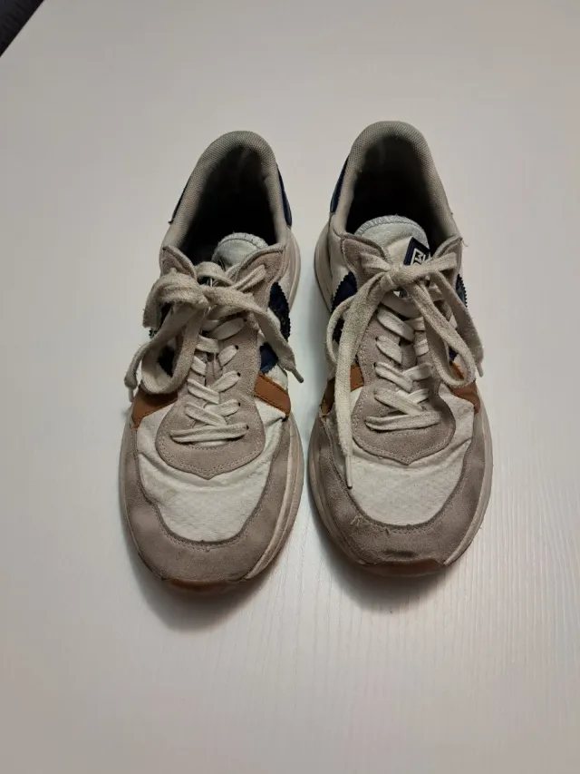 Zapatillas Munich Beige y Azul