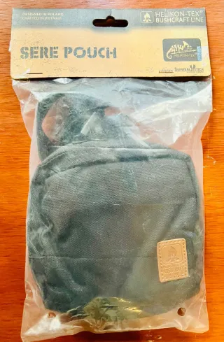 8 Bolsos Helikon-Tex en Negro