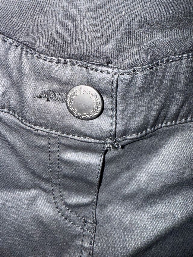 Gonna premaman effetto pelle nera