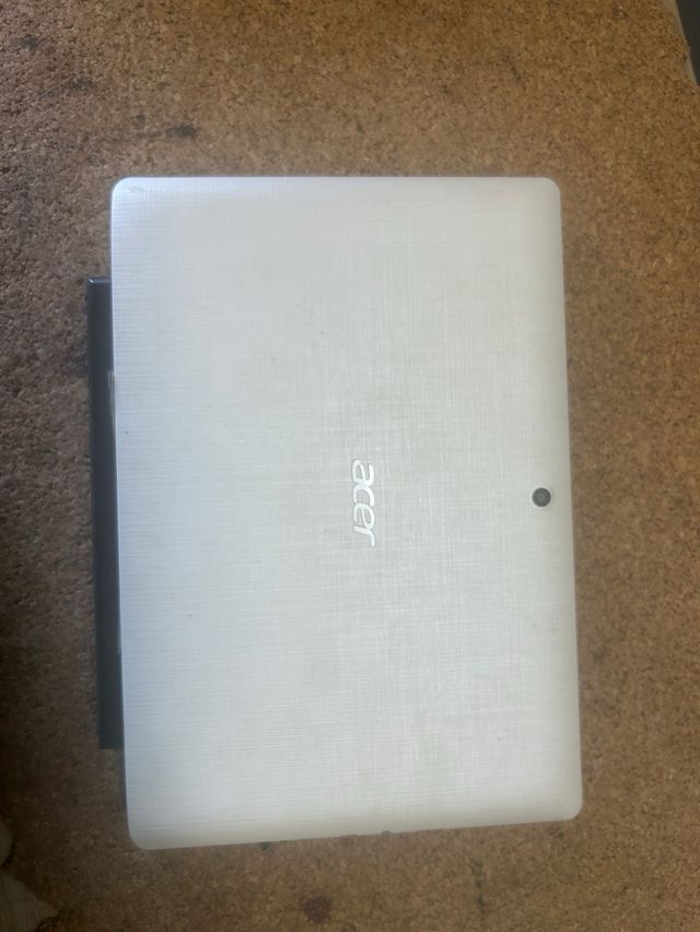 Acer convertible mini portátil(piezas)