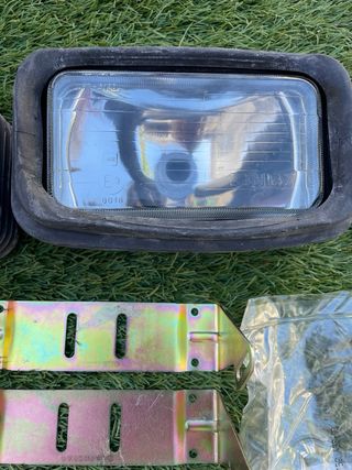 Faros largo alcance KINBY