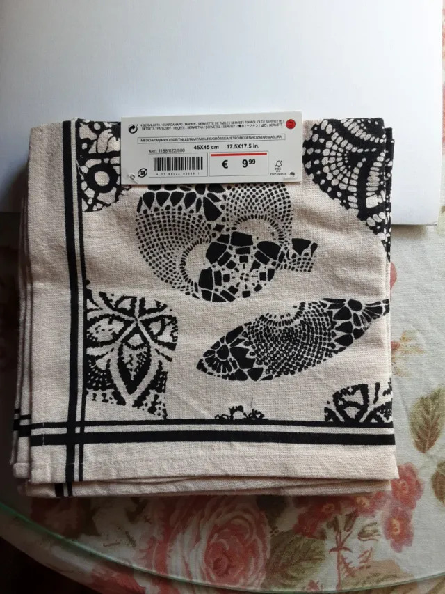 Servilletas tela motivos navideños beige/negro