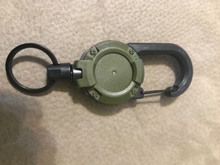 Gancio con cavo retrattile in acciaio da 72 cm