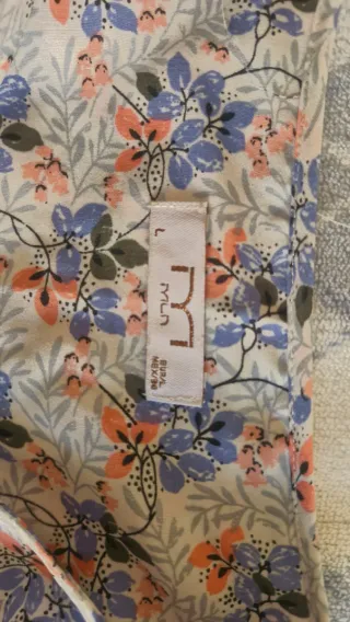 Blusa floral mujer 2 euros cada una