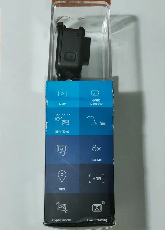 GoPro Hero 7 Black + confezione originale- leggere