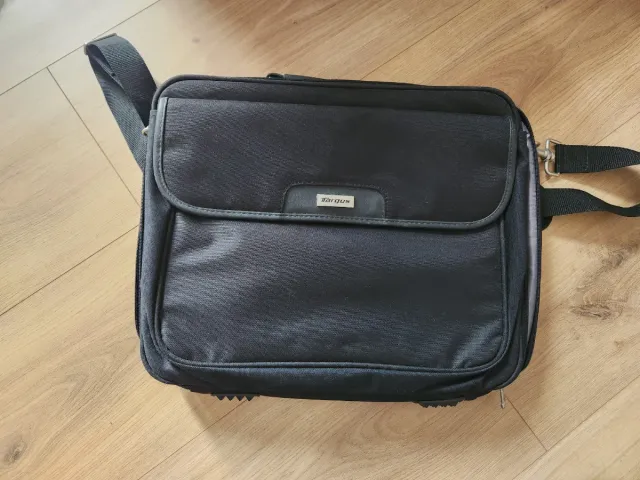 Maletín Targus Negro