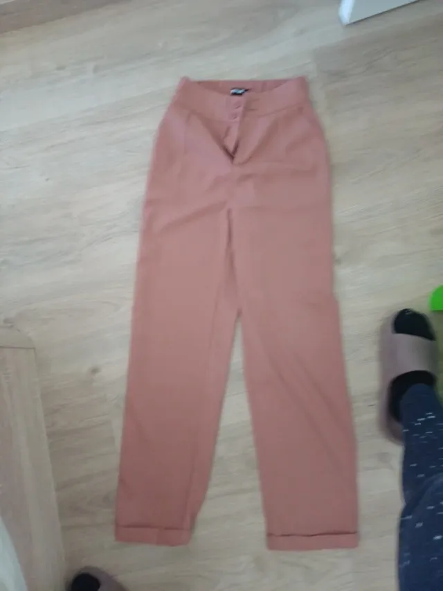 Pantalón fino talla S