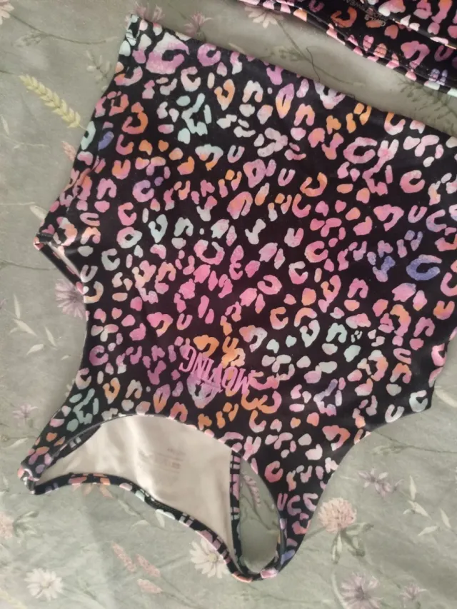 Conjunto deportivo niña estampado talla 11/12