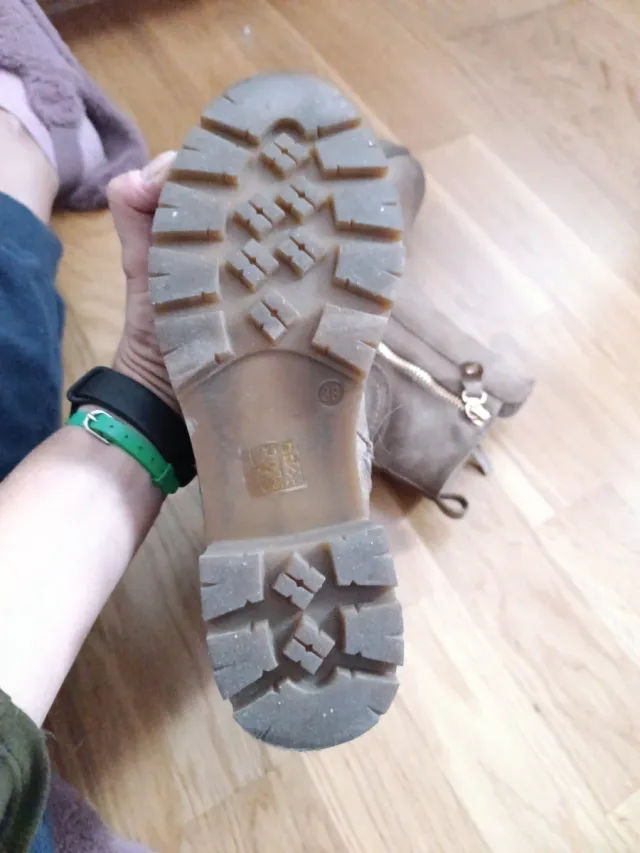 Botines marrón mujer de antelina con cremallera