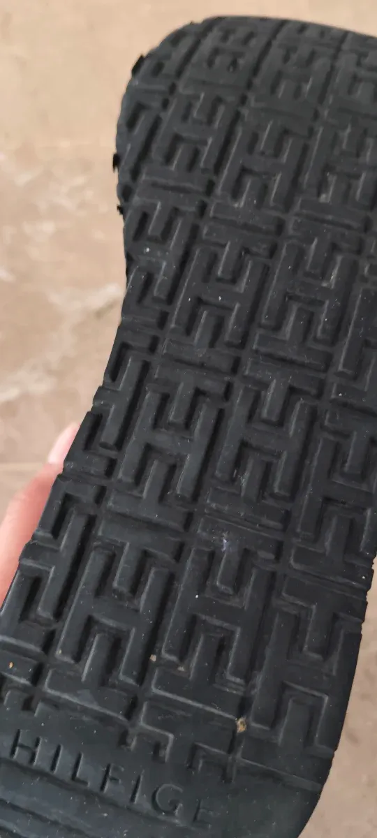 Zapatillas Tommy Hilfiger Azul y Negro