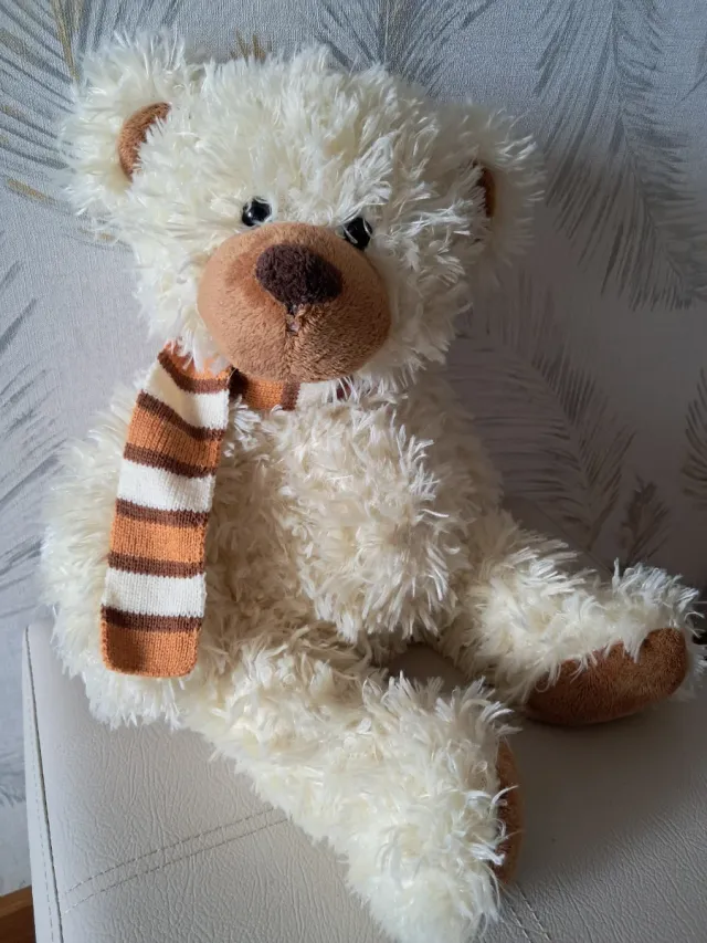 Oso de peluche, color beige con bufanda, 30 cm