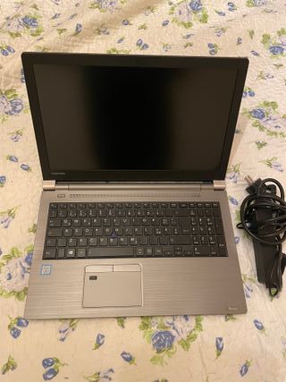 PC NOTEBOOK Toshiba z50-E 15.6" i5 8GEN. 16/256 A+