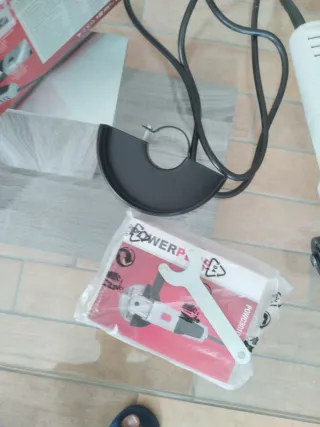 Smerigliatrice angolare Powerplus