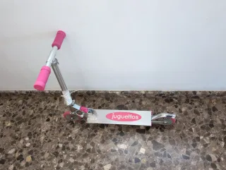 Patinete infantil Juguettos rosa