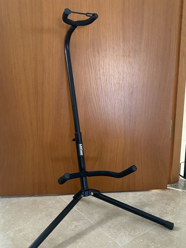 Soporte para guitarra negro