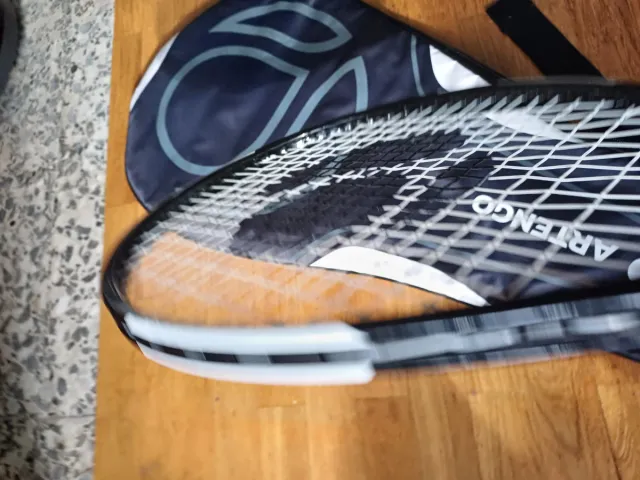 Raqueta Tenis Artengo TL 700 + Funda