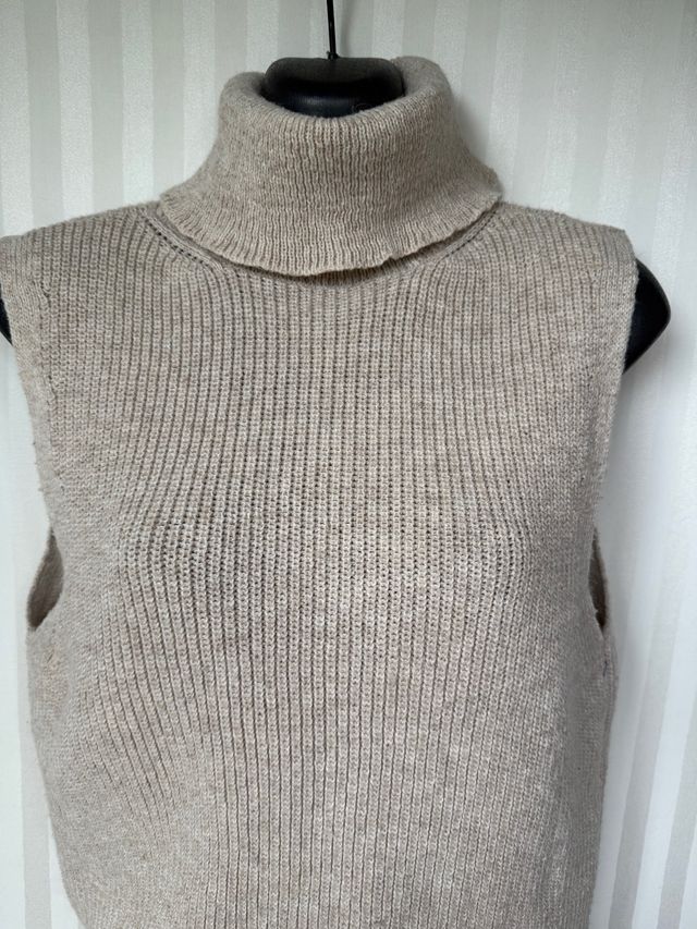 Giacchetta in maglia beige da donna