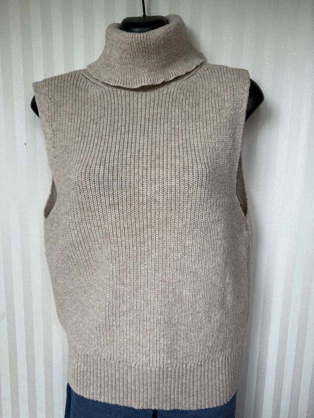 Giacchetta in maglia beige da donna