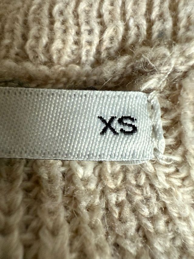 Giacchetta in maglia beige da donna