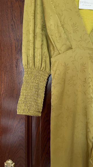 Vestido Polinet Moi invitada verde lima.