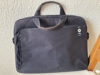 Funda portátil/tablet hasta 15.6”
