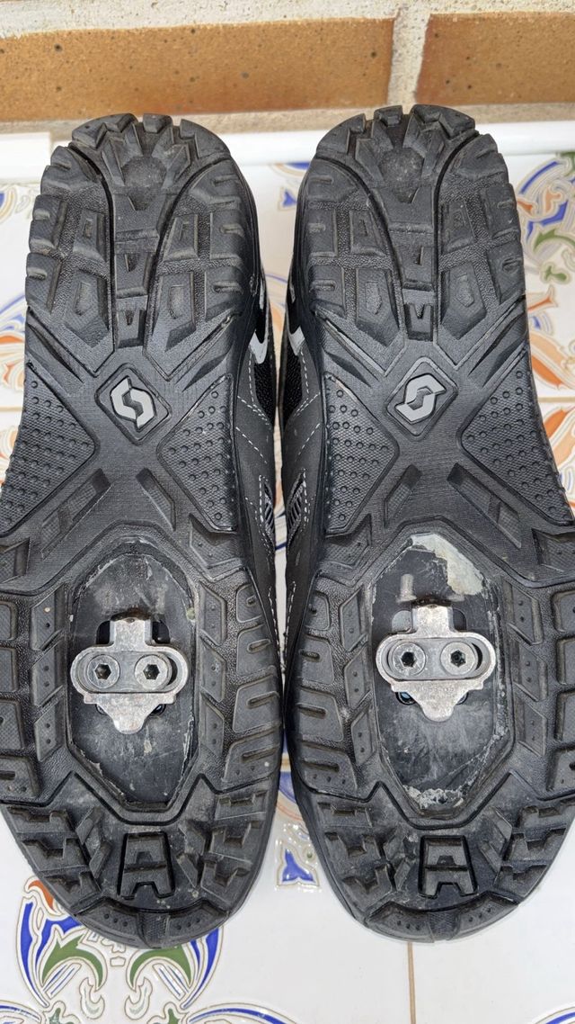 Zapatillas spinning talla 43