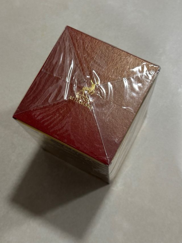 Perfume La Rouge Baroque Extreme Maison Alhambra