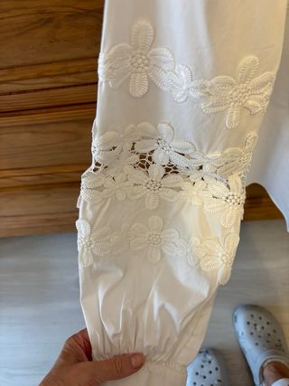 Camisa Pedro del Hierro blanca con encaje