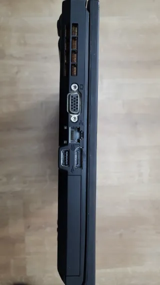 Portátil Lenovo ThinkPad Negro