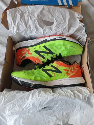 Zapatillas New Balance Running Verde Naranja